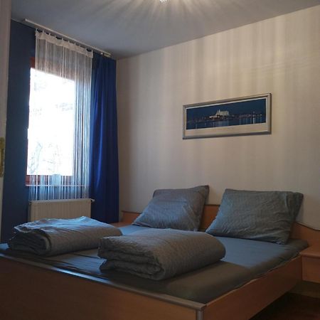 Zen Apartman Budakalasz Bagian luar foto